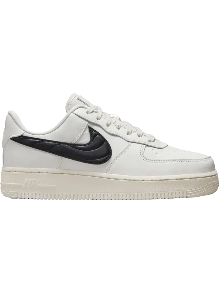 Кроссовки Wmns Air Force 1 '07 'Phantom Quilted Swoosh' — изображение 1 из 1, белый