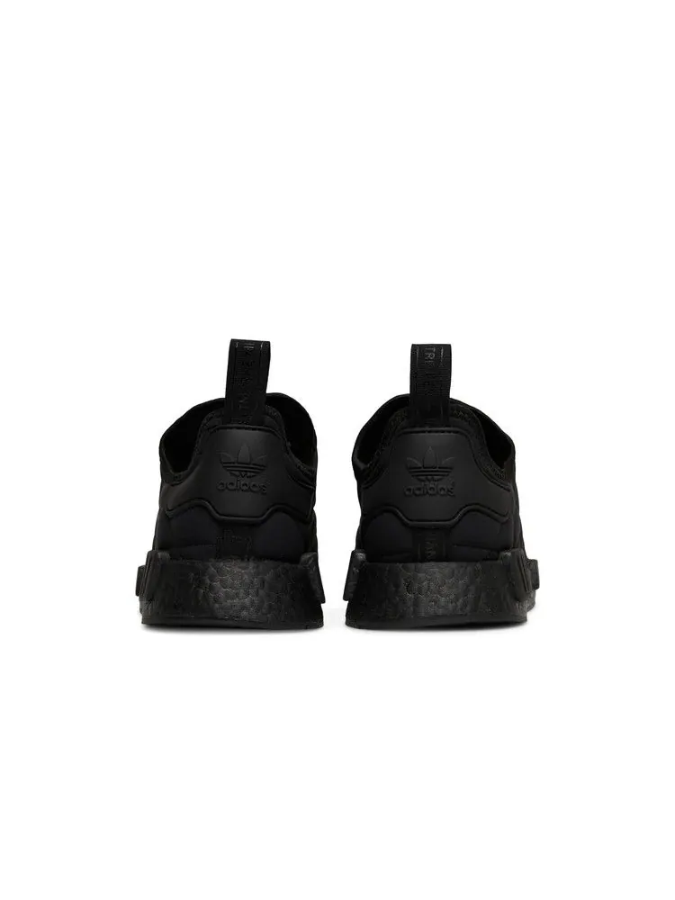 Кроссовки adidas NMD_R1 'Quilted Black' — изображение 7 из 9, черный/черный/черный