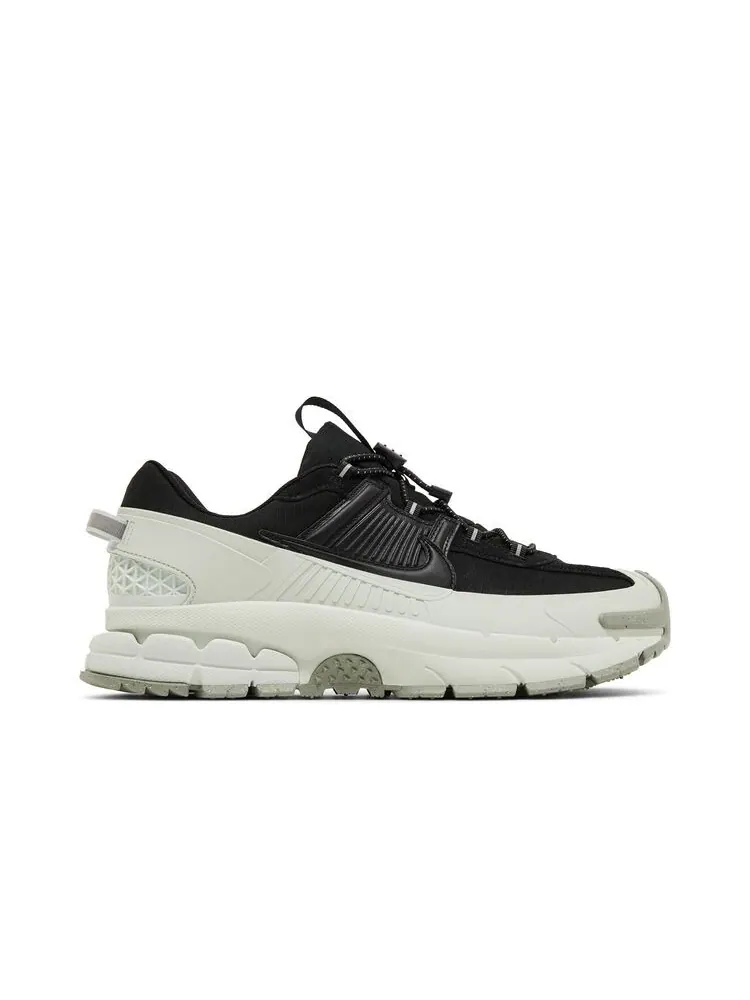 Кроссовки Nike Zoom Vomero Roam Black Light Silver — изображение 1 из 6