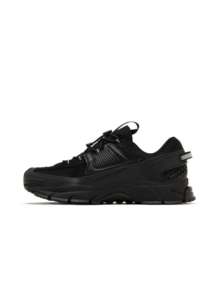 Кроссовки Zoom Vomero Roam 'Black' — изображение 3 из 8, черный
