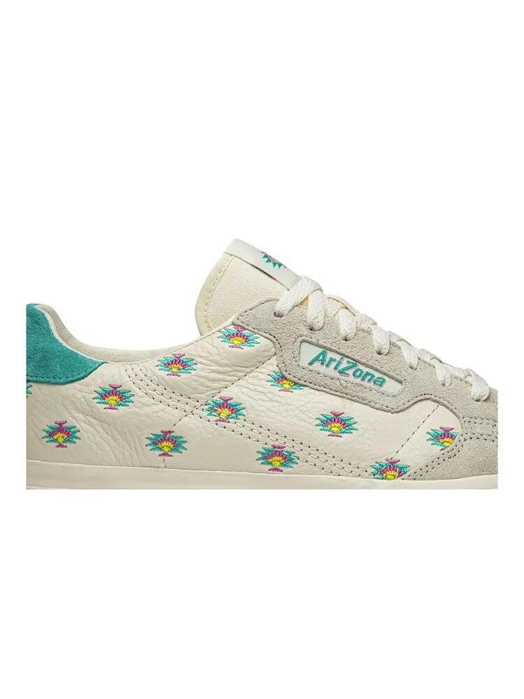 Кроссовки Adidas AriZona x Continental Vulc 'Iced Tea With Lemon Flavor' — изображение 2 из 4, белый