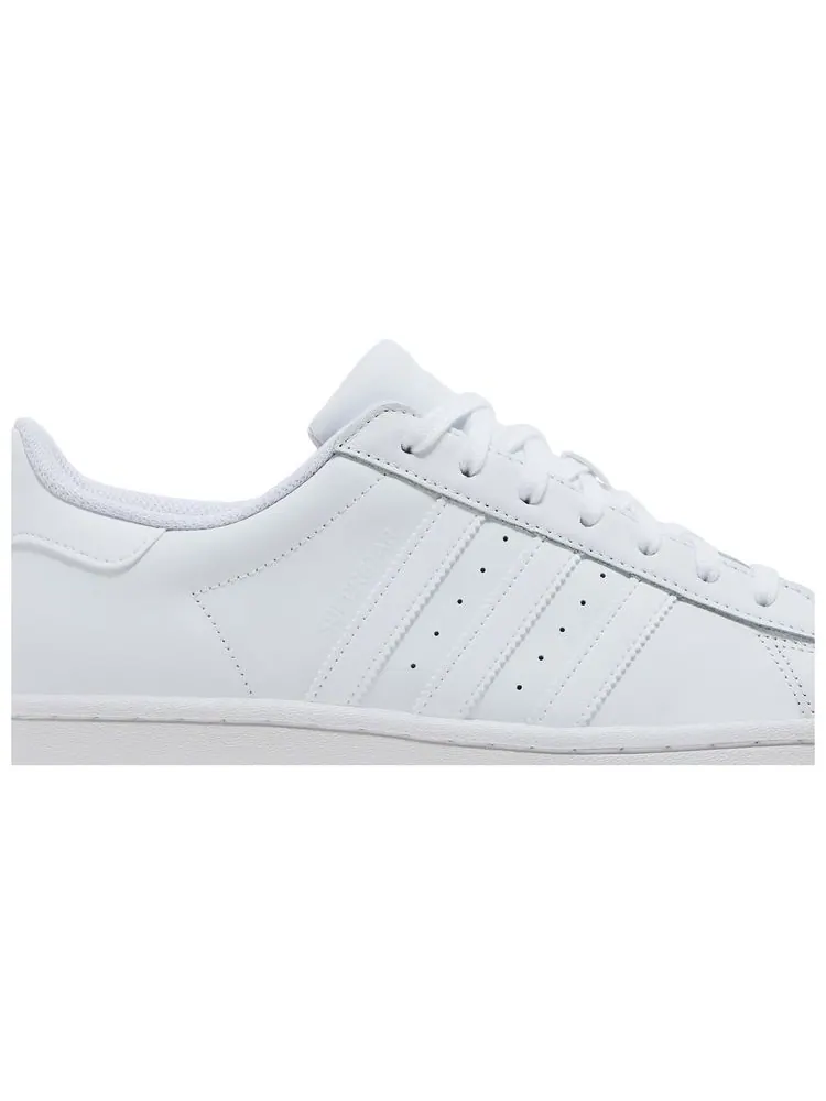 Кроссовки adidas Wmns Superstar 'Triple White' — изображение 2 из 8, белый