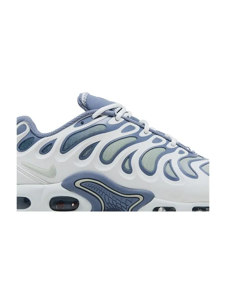 Кроссовки Wmns Air Max Plus Drift — изображение 2 из 4, серый