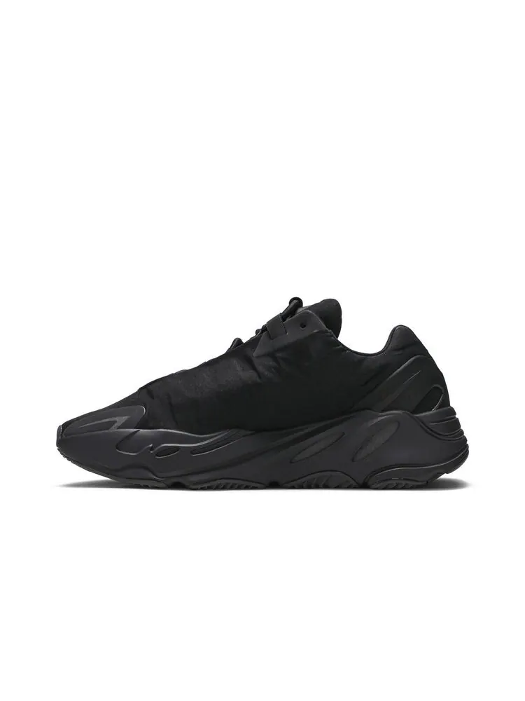 Кроссовки adidas Yeezy Boost 700 MNVN Triple Black — изображение 3 из 6, черный