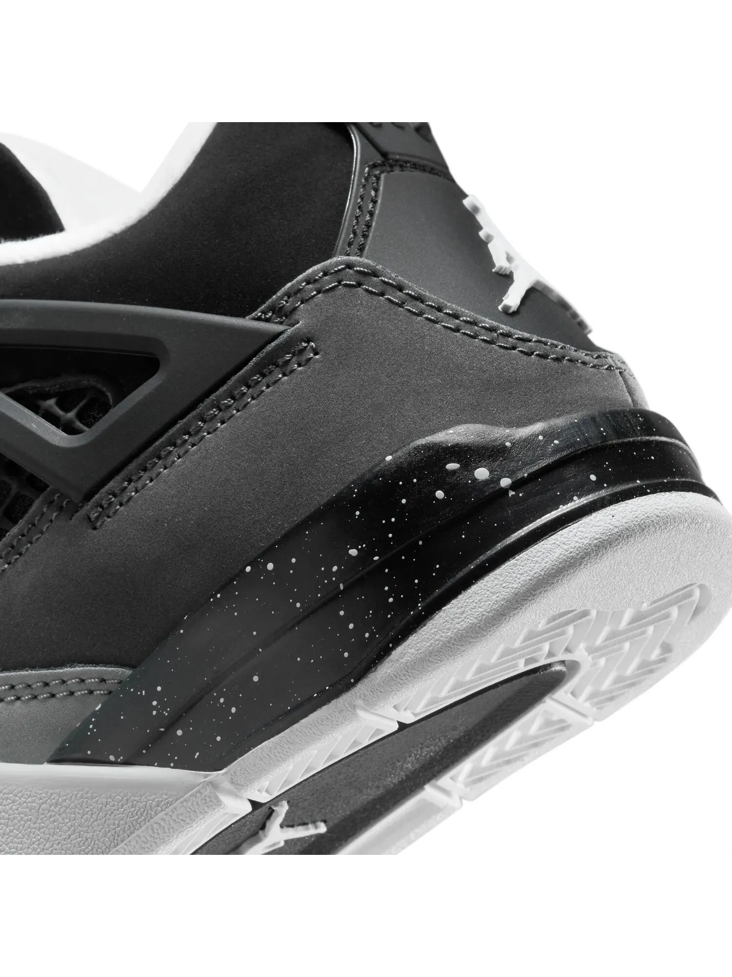 Кроссовки детские Air Jordan 4 Retro 'Fear' — изображение 8 из 8
