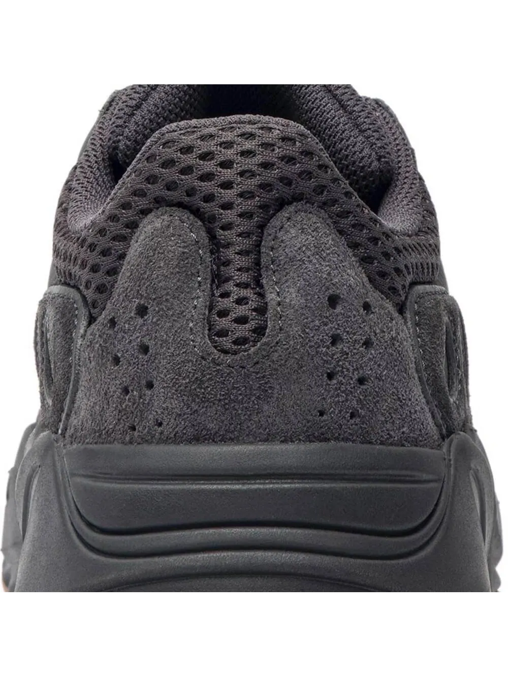 Кроссовки Adidas Yeezy Boost 700 Utility Black — изображение 7 из 8, черный