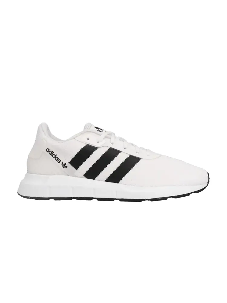 Кроссовки Adidas Swift Run RF — изображение 1 из 1, белый