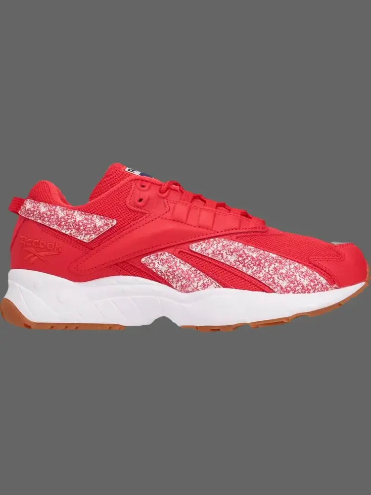 Кроссовки interval 96 'radiant red gum' Reebok — изображение 1 из 1, красный