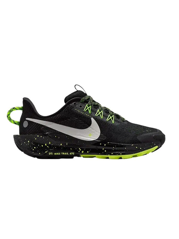 Кроссовки Nike Pegasus Trail 5 GS 'Black Volt' — изображение 1 из 1, черный