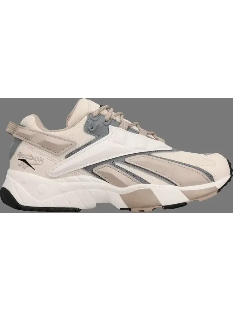 Лимитированные кроссовки interval 96 'chalk white' Reebok, пломбир — изображение 1 из 1, бежевый
