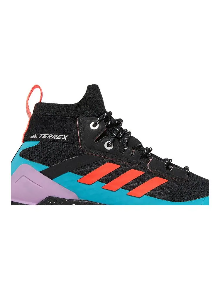 Ботинки adidas Wmns Terrex Free Hiker 'Black Purple Tint' — изображение 3 из 9