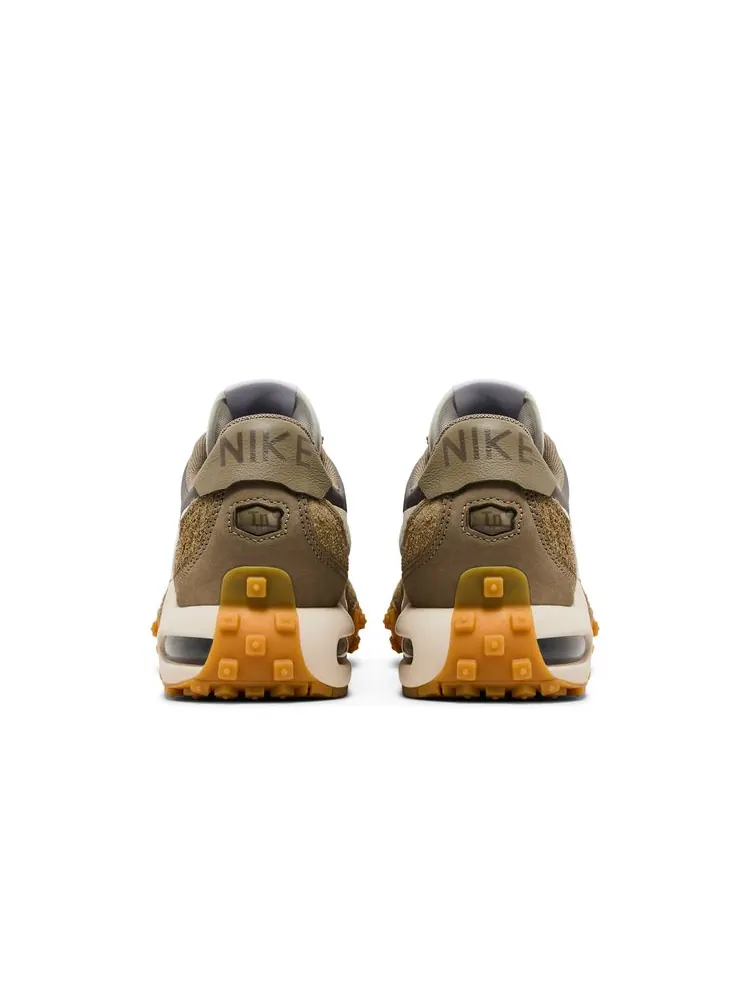 Кроссовки Air Max Waffle Racer SP 'Matte Olive' — изображение 6 из 8, оливковый