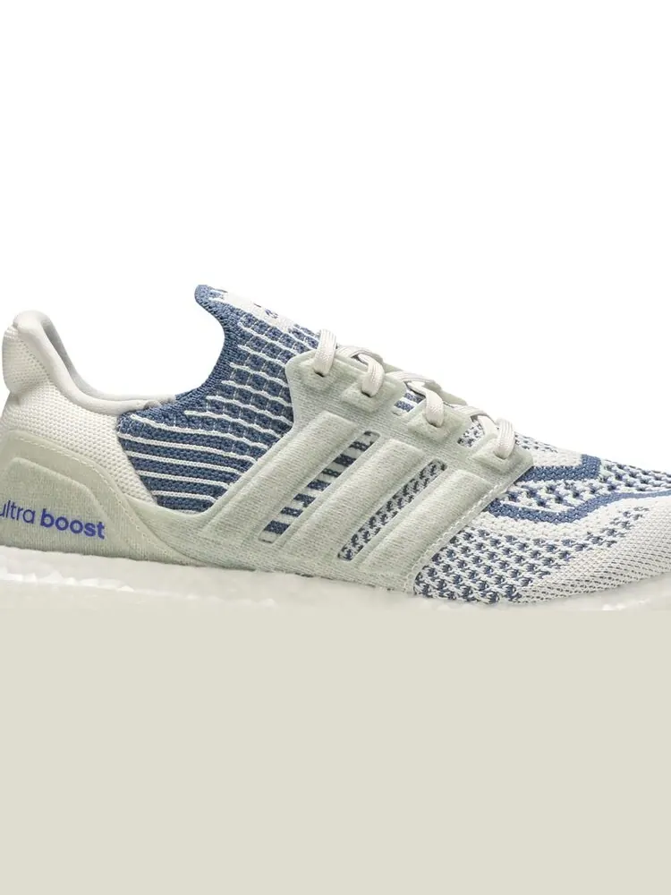 Кроссовки Adidas UltraBoost 6.0 'Crew Blue' — изображение 2 из 8, синий