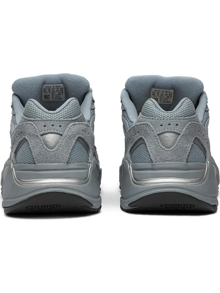 Кроссовки Adidas Yeezy Boost 700 V2 'Hospital Blue' — изображение 6 из 8, синий