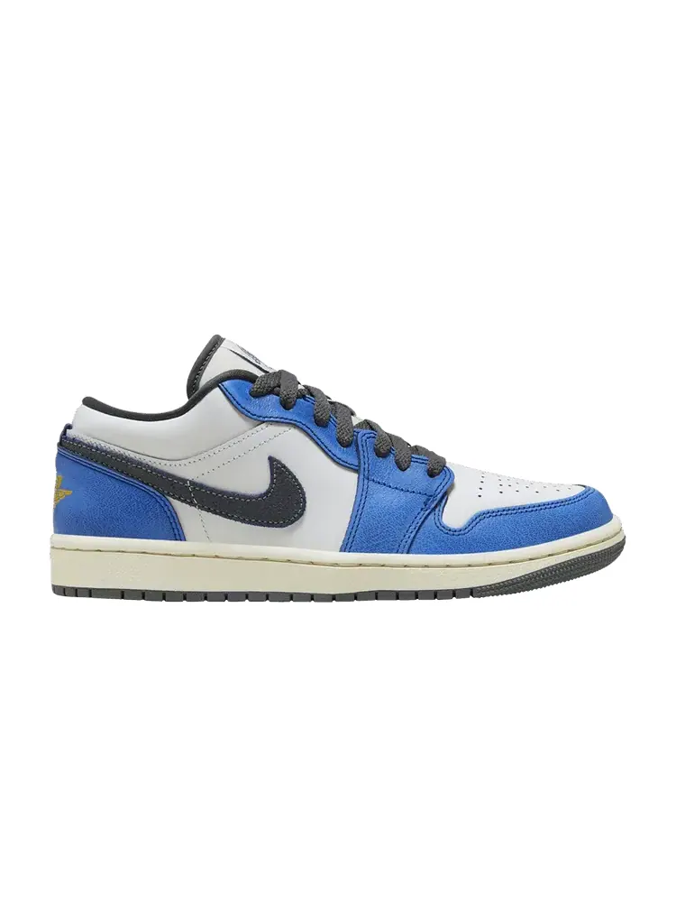 Кроссовки Air Jordan Wmns Air Jordan 1 Low SE 'Flight Vintage' — изображение 1 из 1, белый/серый