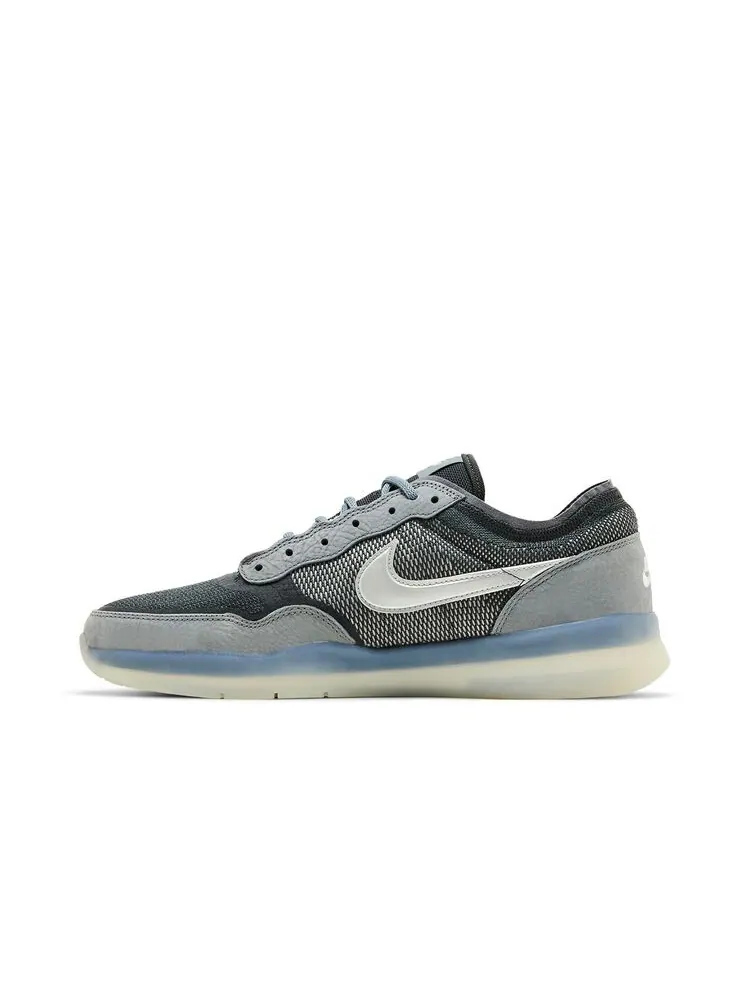 Кроссовки Nike PS8 SB Cool Grey Metallic Silver — изображение 3 из 6