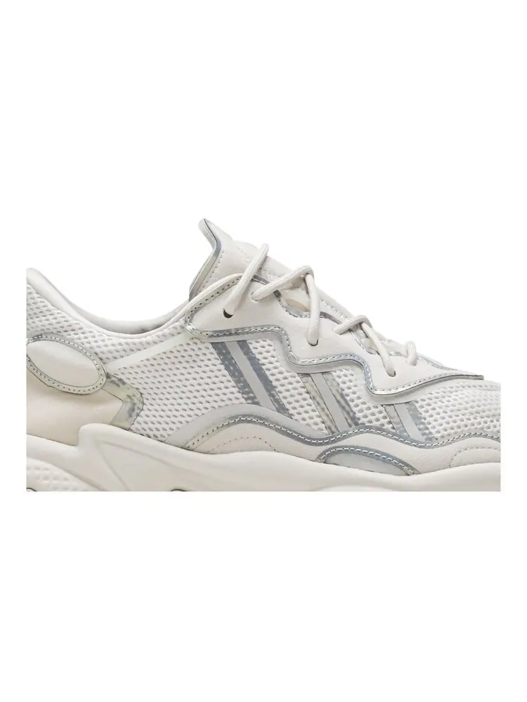 Кроссовки Adidas Ozweego — изображение 2 из 4, белый
