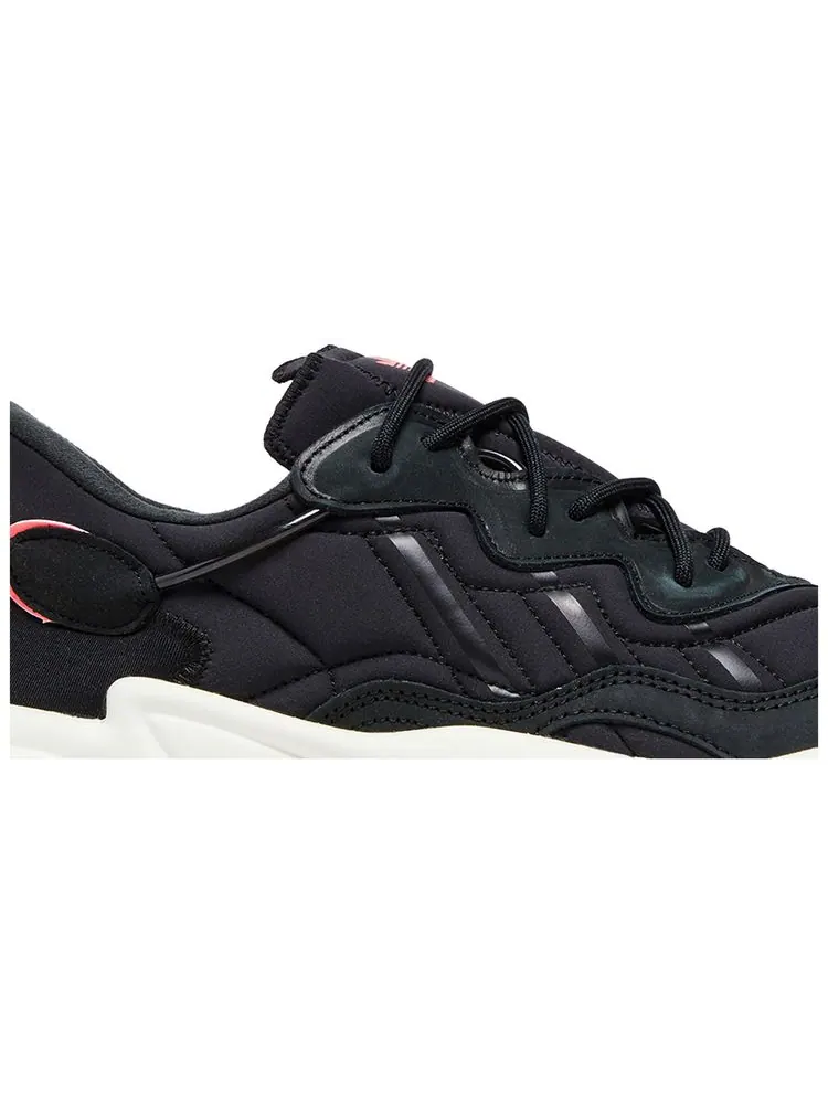 Кроссовки adidas Ozweego 'Black Signal Pink' — изображение 2 из 8, черный