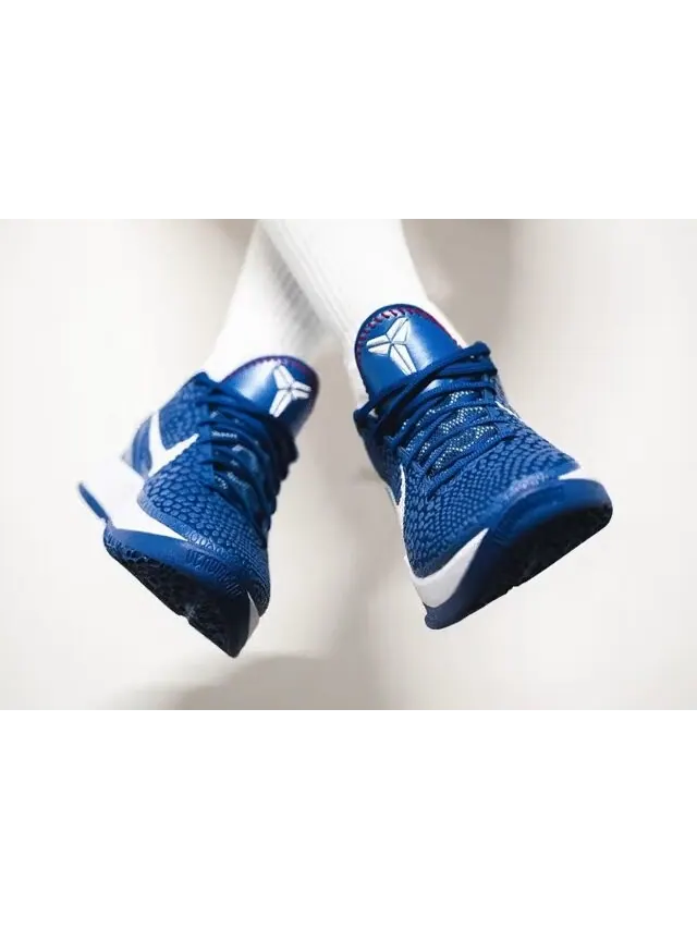 Баскетбольные кроссовки детские Nike Kobe 6 Protro 'Dodgers' — изображение 16 из 27, белый