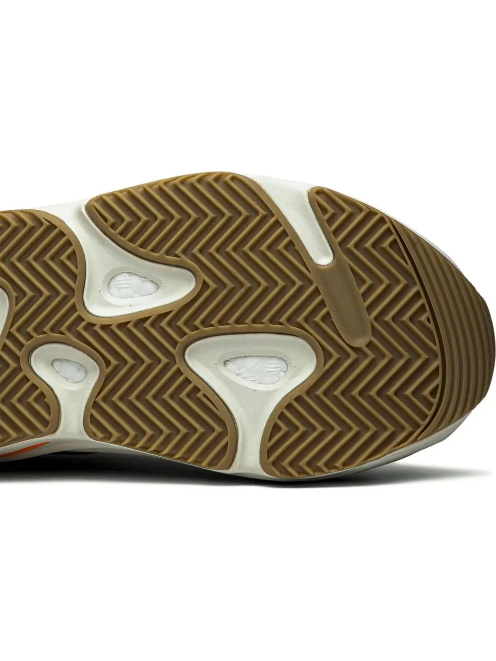 Кроссовки Yeezy Boost 700 Magnet — изображение 8 из 8, серый