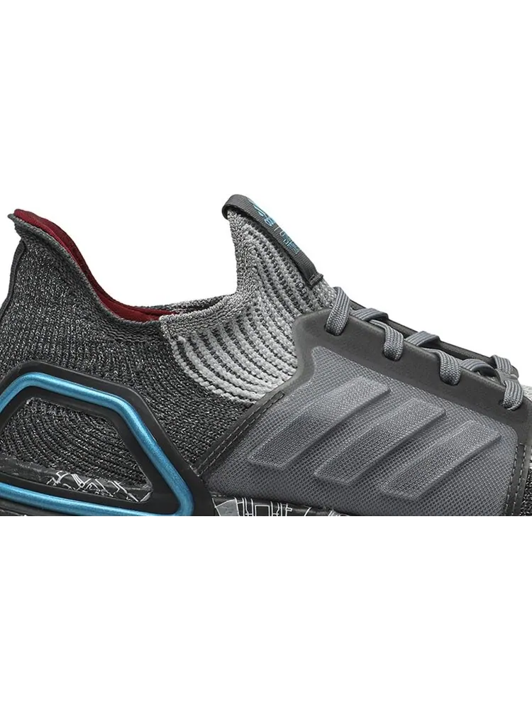 Кроссовки Adidas UltraBoost 19 'Millenium Falcon' в стиле Звездных Войн — изображение 2 из 8, серый