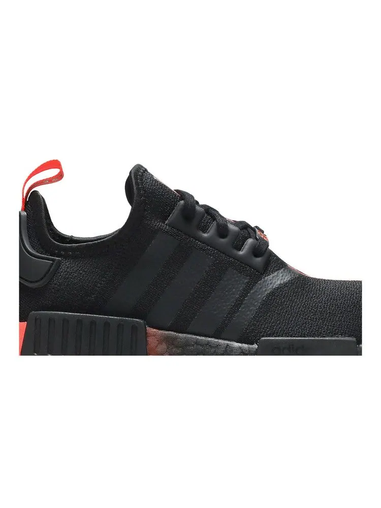 Кроссовки adidas Star Wars x NMD_R1 J 'Darth Vader' — изображение 3 из 9, черный/черный/красный