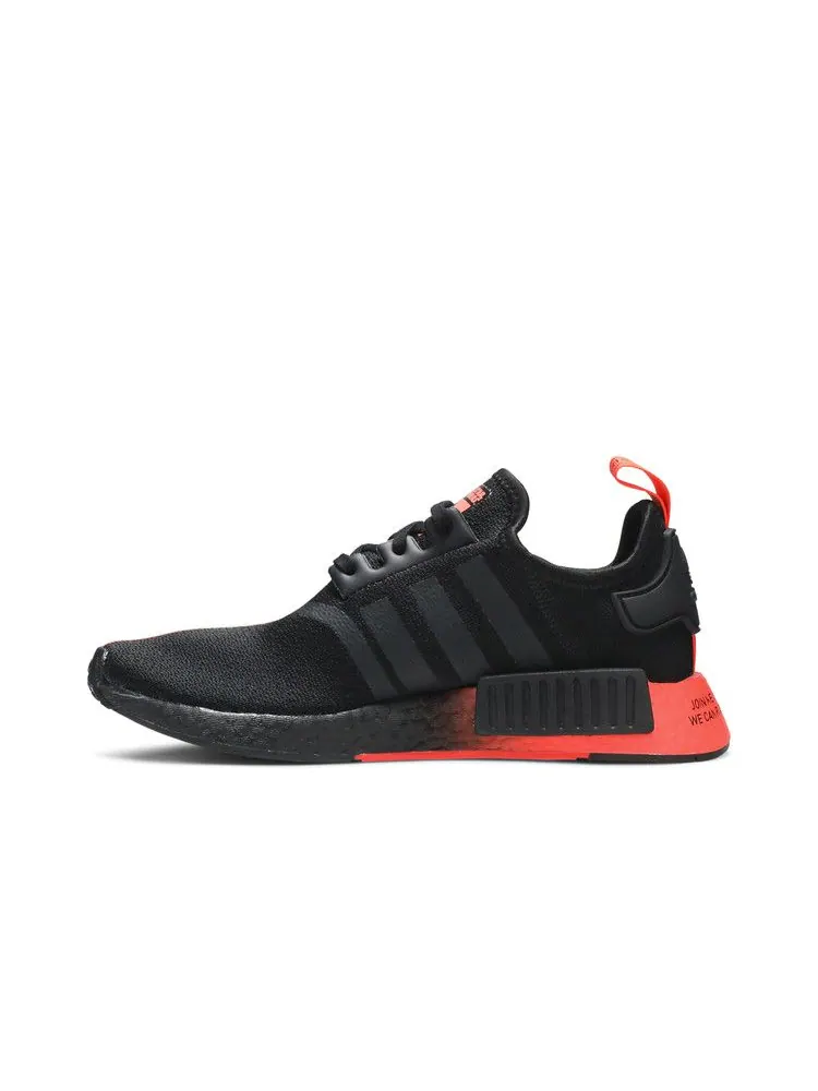 Кроссовки adidas Star Wars x NMD_R1 J 'Darth Vader' — изображение 4 из 9, черный/черный/красный