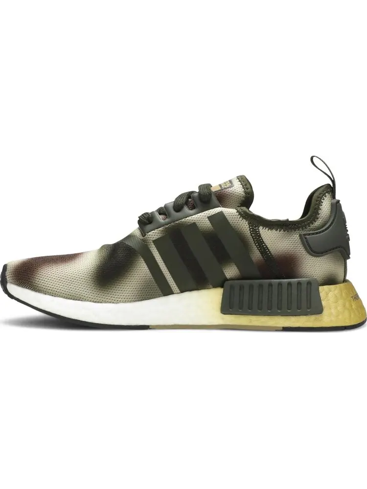 Кроссовки Adidas Star Wars x Wmns NMD_R1 'Princess Leia' — изображение 3 из 8, зеленый