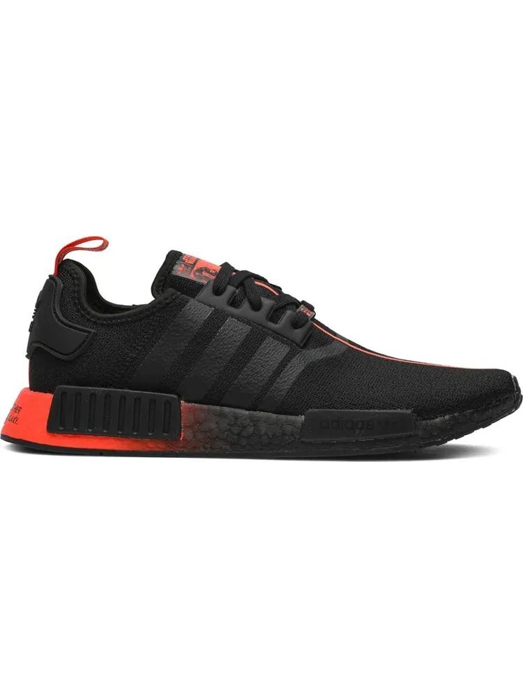 Кроссовки Adidas Star Wars x NMD_R1 'Darth Vader' — изображение 1 из 8, черный