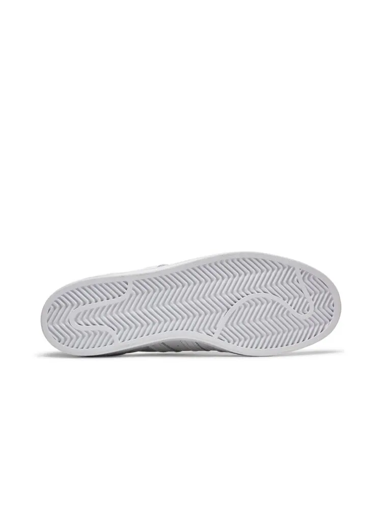 Кроссовки Adidas Disney x Superstar — изображение 4 из 4, белый