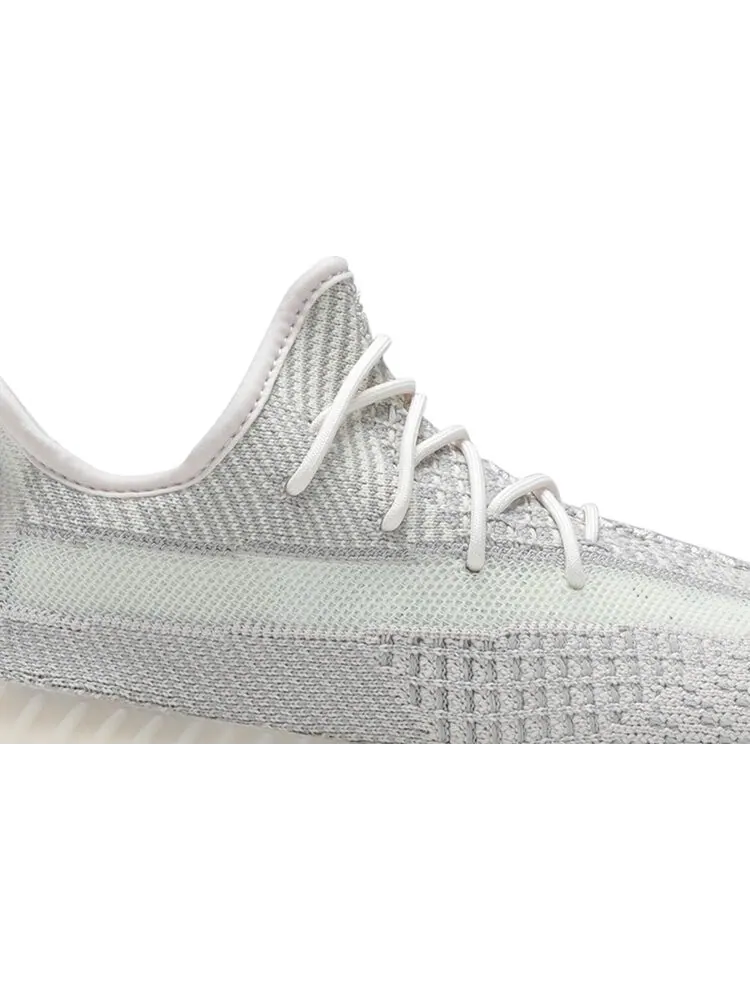 Кроссовки Adidas Yeezy Boost 350 V2 Kids 'Citrin Non-Reflective' — изображение 2 из 8, загар