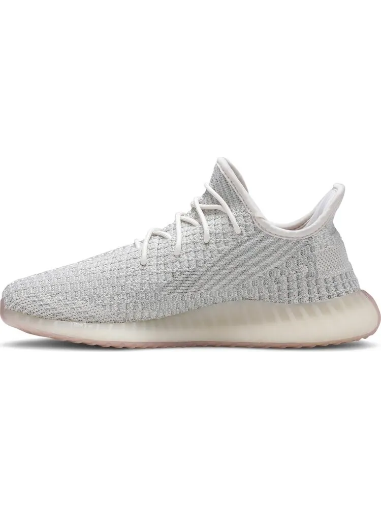 Кроссовки Adidas Yeezy Boost 350 V2 Kids 'Citrin Non-Reflective' — изображение 3 из 8, загар