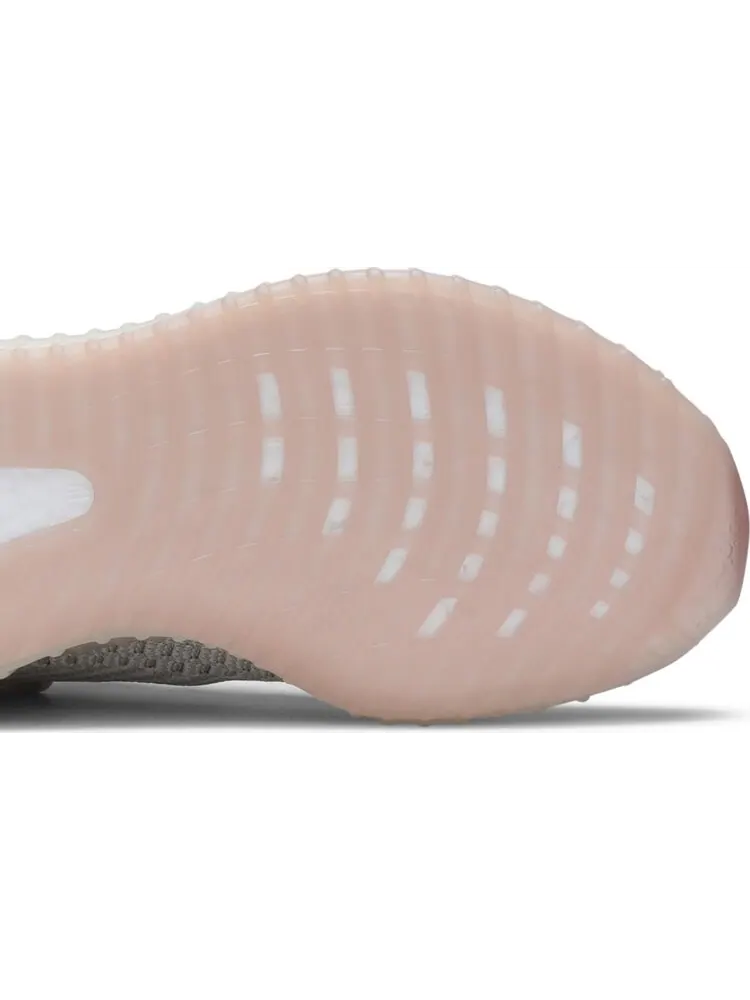 Кроссовки Adidas Yeezy Boost 350 V2 Kids 'Citrin Non-Reflective' — изображение 5 из 8, загар