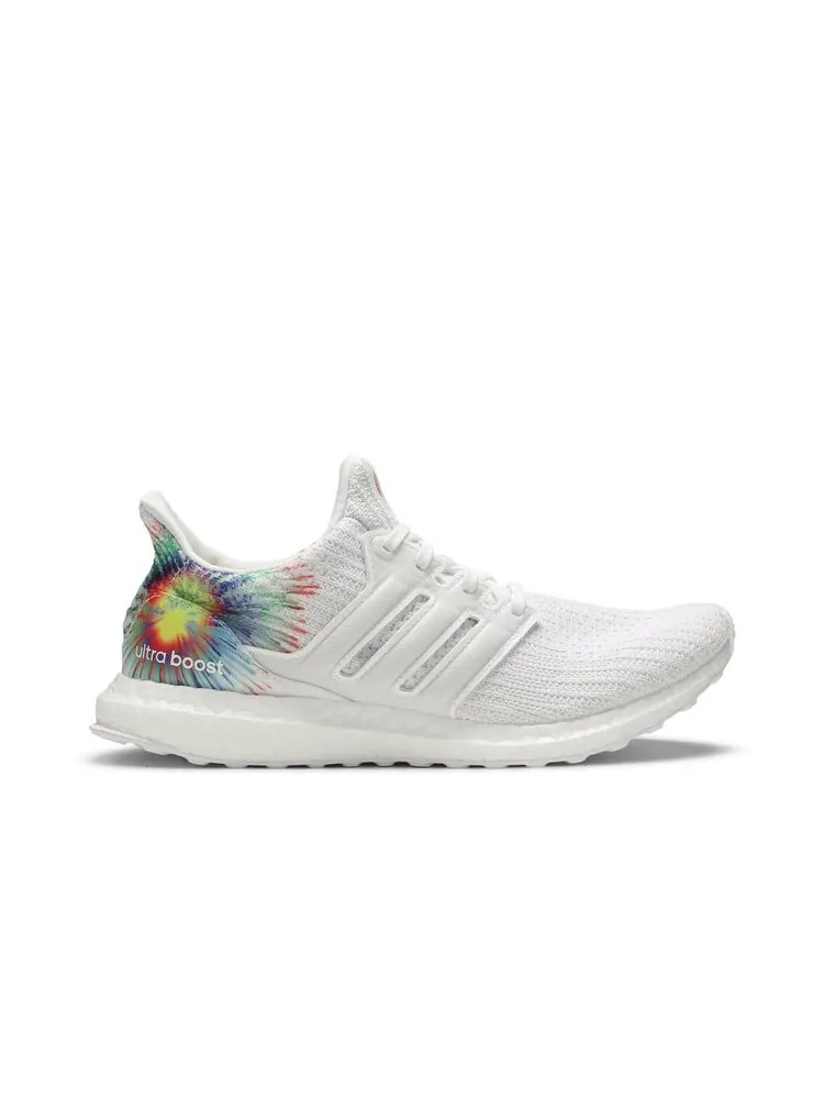Кроссовки Adidas UltraBoost 4.0 — изображение 1 из 4, белый