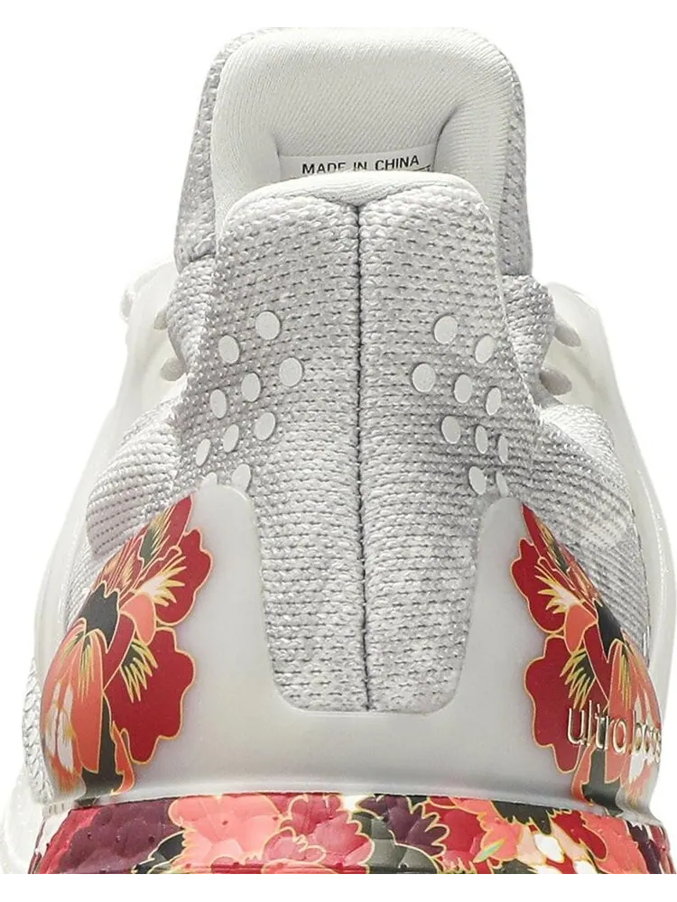 Кроссовки Adidas UltraBoost OG 'Chinese New Year' — изображение 7 из 8, серый