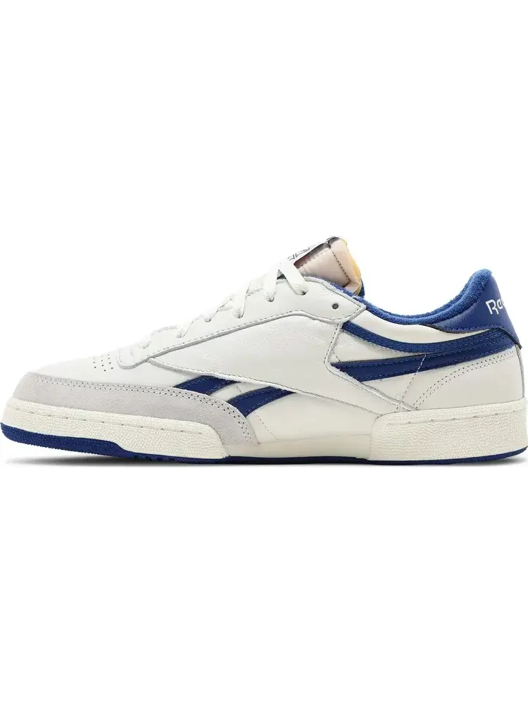 Кроссовки club c revenge vintage 'chalk collegiate royal' Reebok — изображение 3 из 8, белый