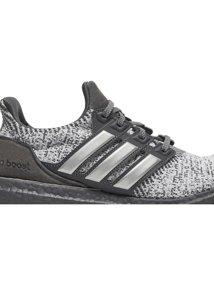 Кроссовки Adidas UltraBoost DNA 'Silver' — изображение 2 из 8, серый