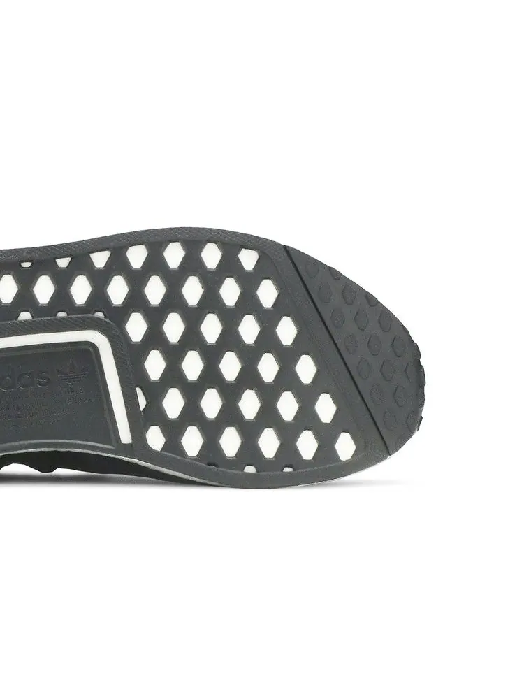 Кроссовки adidas Wmns NMD_R1 V2 'Silver Boost' — изображение 6 из 9