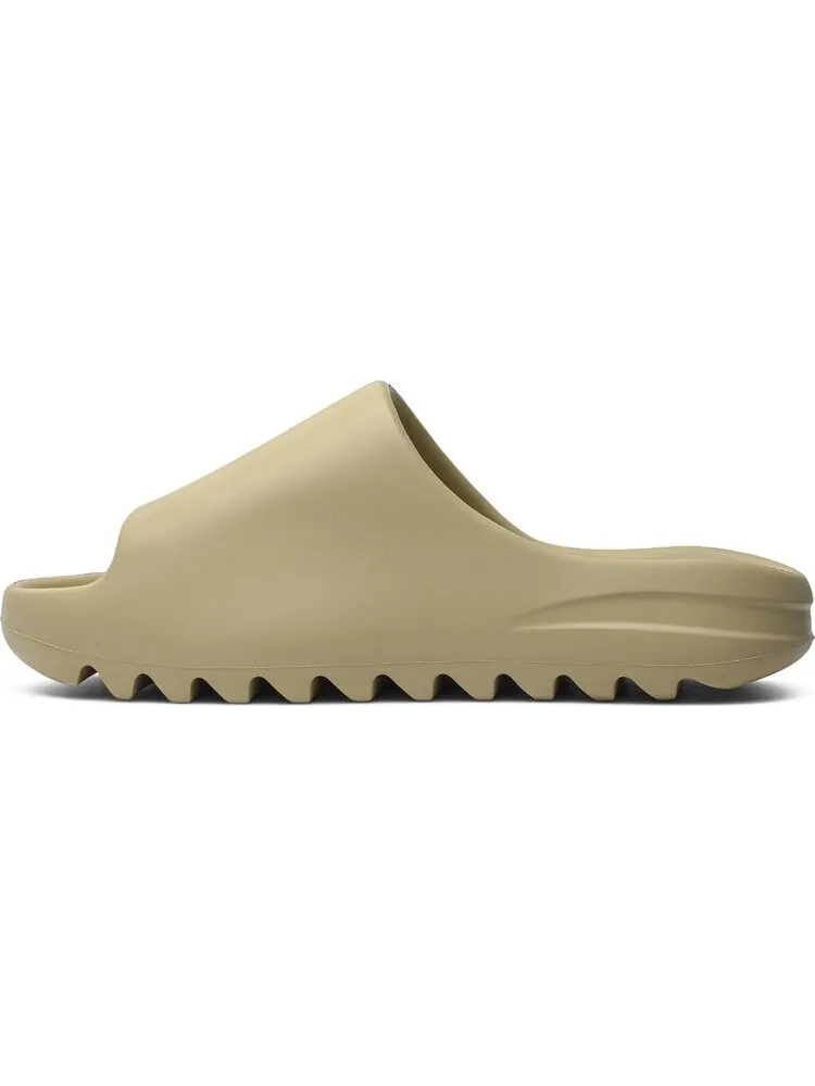 Сандалии Adidas Yeezy Slides 'Desert Sand' — изображение 3 из 8, загар