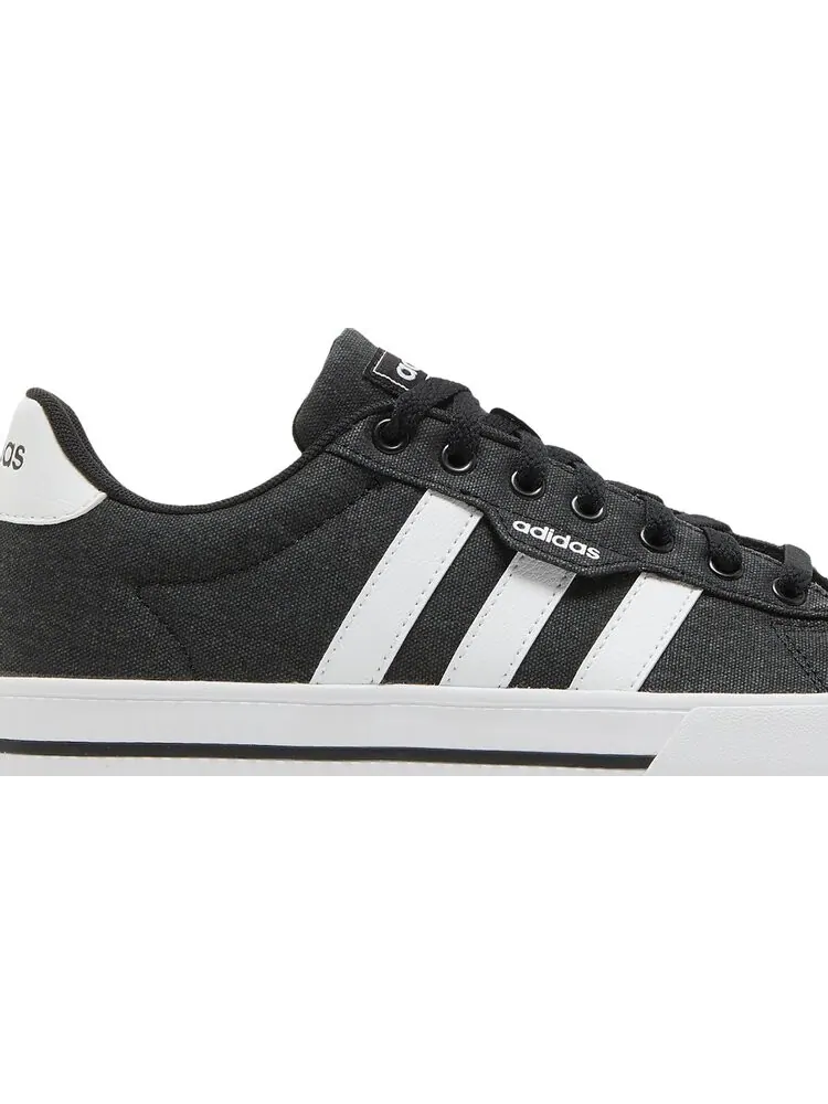 Кроссовки Adidas Daily 3.0 — изображение 2 из 8, черный