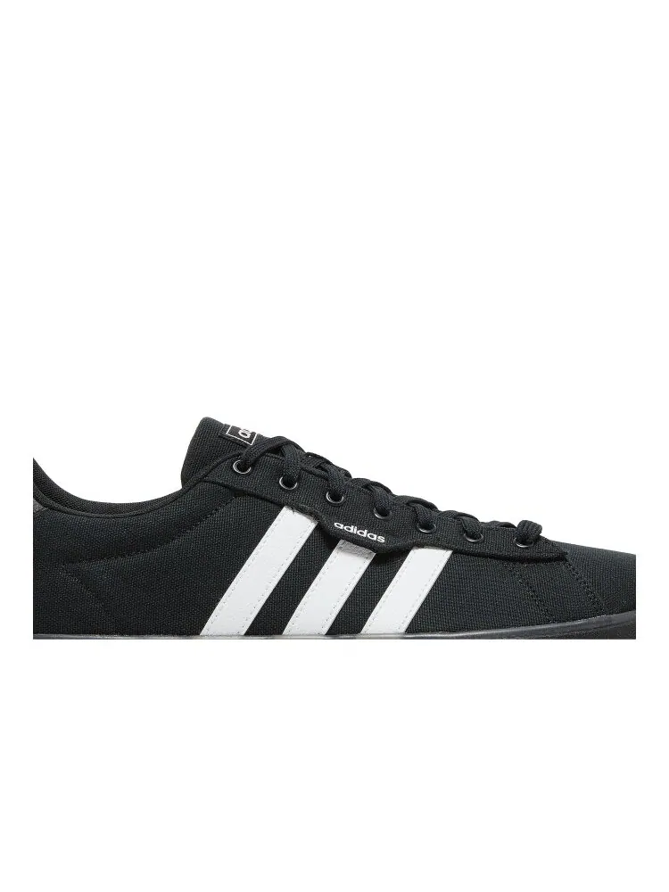 Кроссовки Adidas Daily 3.0 — изображение 2 из 4, черный