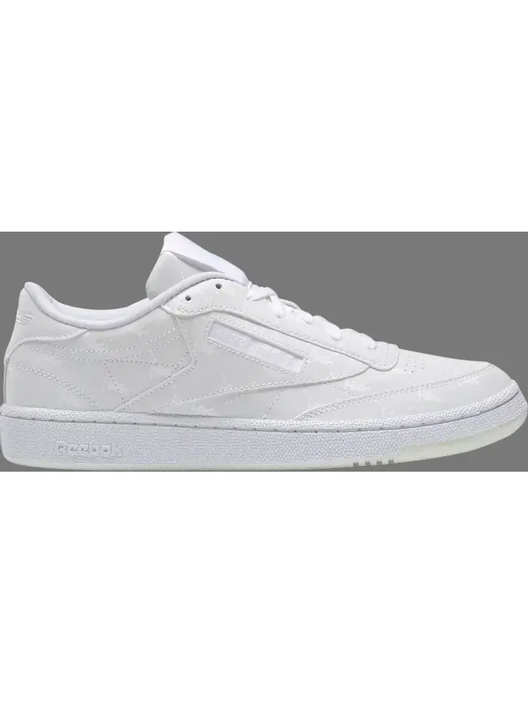 Кроссовки très rasché x club c 85 mu 'triple white' Reebok — изображение 1 из 1, белый