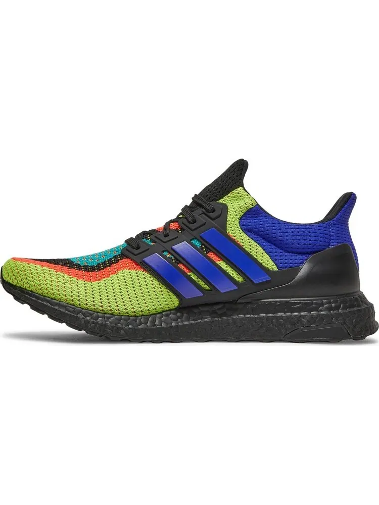 Кроссовки Adidas UltraBoost 2.0 DNA 'What The - Core Black' — изображение 3 из 8, мульти