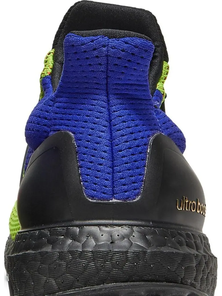 Кроссовки Adidas UltraBoost 2.0 DNA 'What The - Core Black' — изображение 7 из 8, мульти