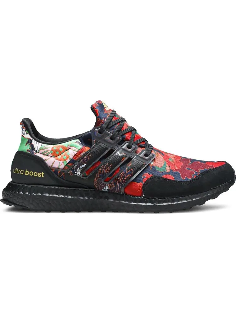 Кроссовки Adidas UltraBoost DNA 'Floral' — изображение 1 из 8, черный