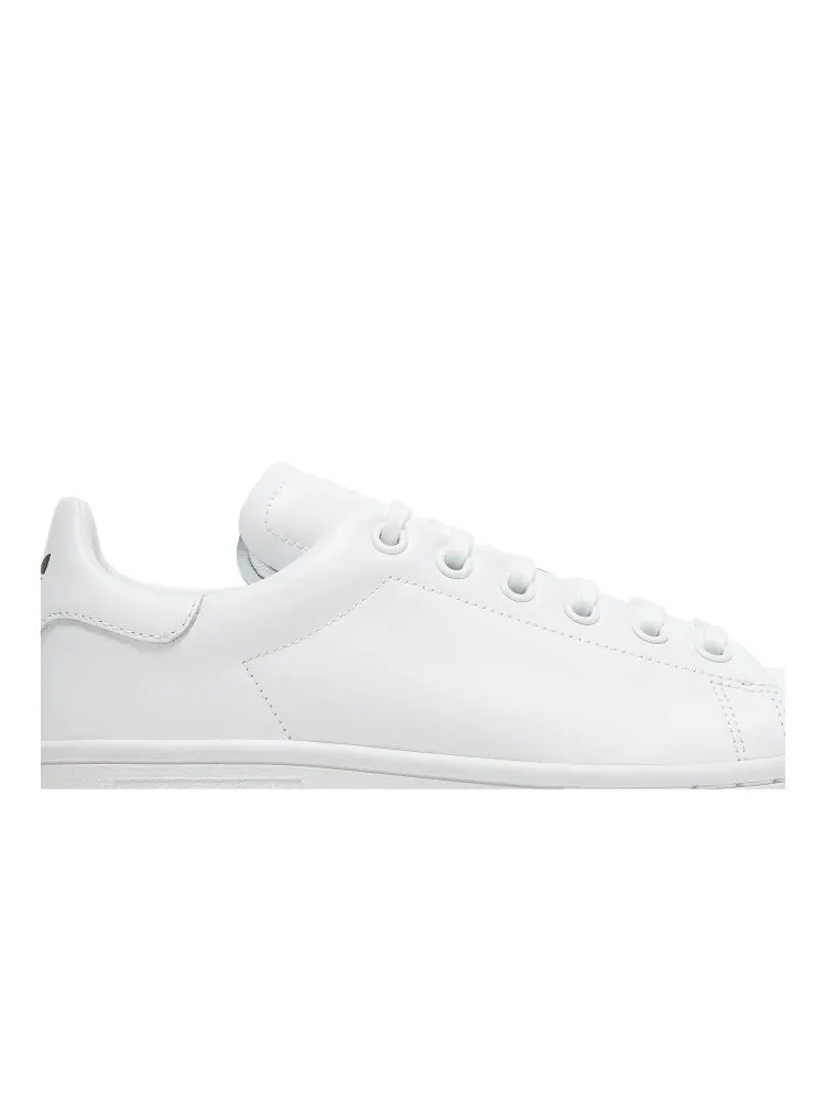 Кроссовки Adidas Dover Street Market x Stan Smith — изображение 2 из 4, белый