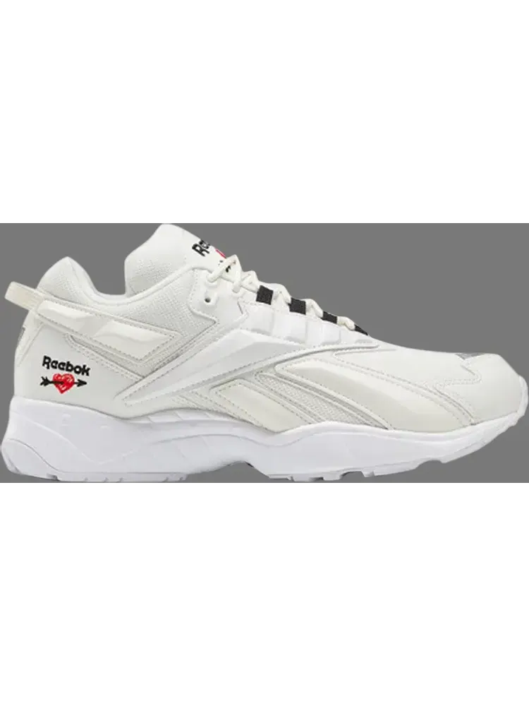 Лимитированные кроссовки intv 96 'chinese valentines day - chalk' Reebok — изображение 1 из 1, белый