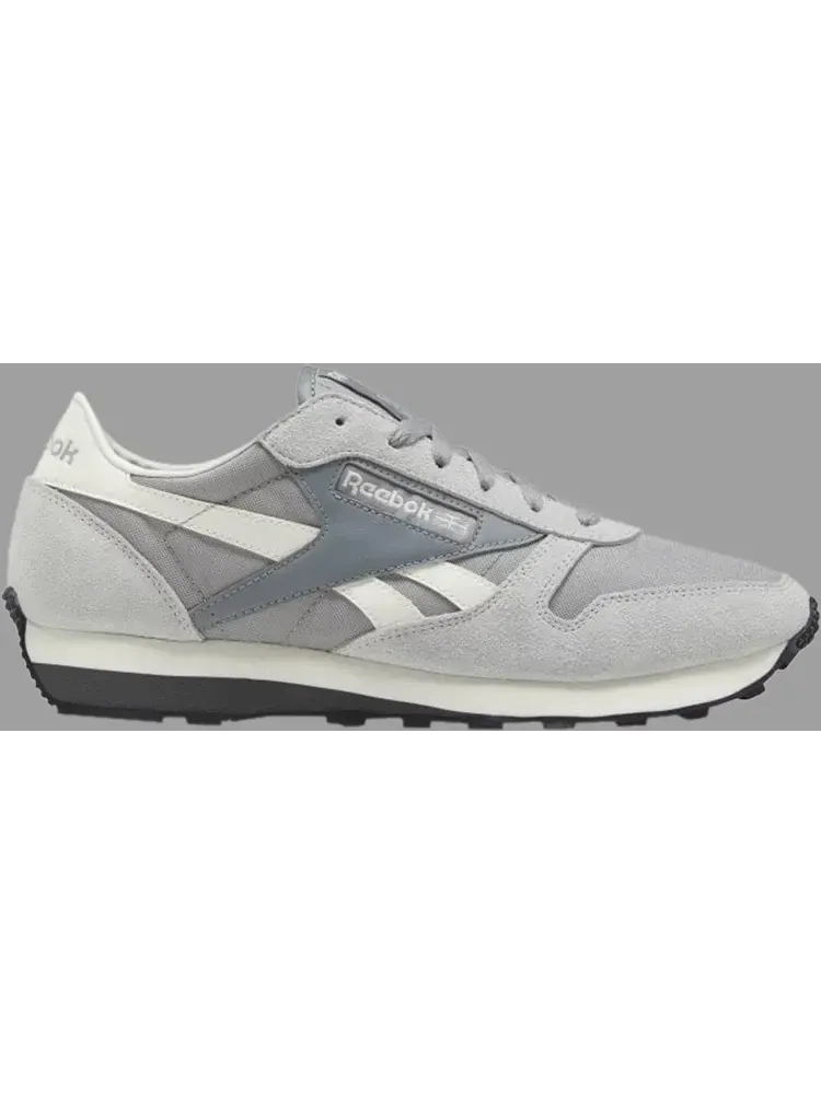 Лимитированные кроссовки classic leather az 'cold grey chalk' Reebok — изображение 1 из 1, серый