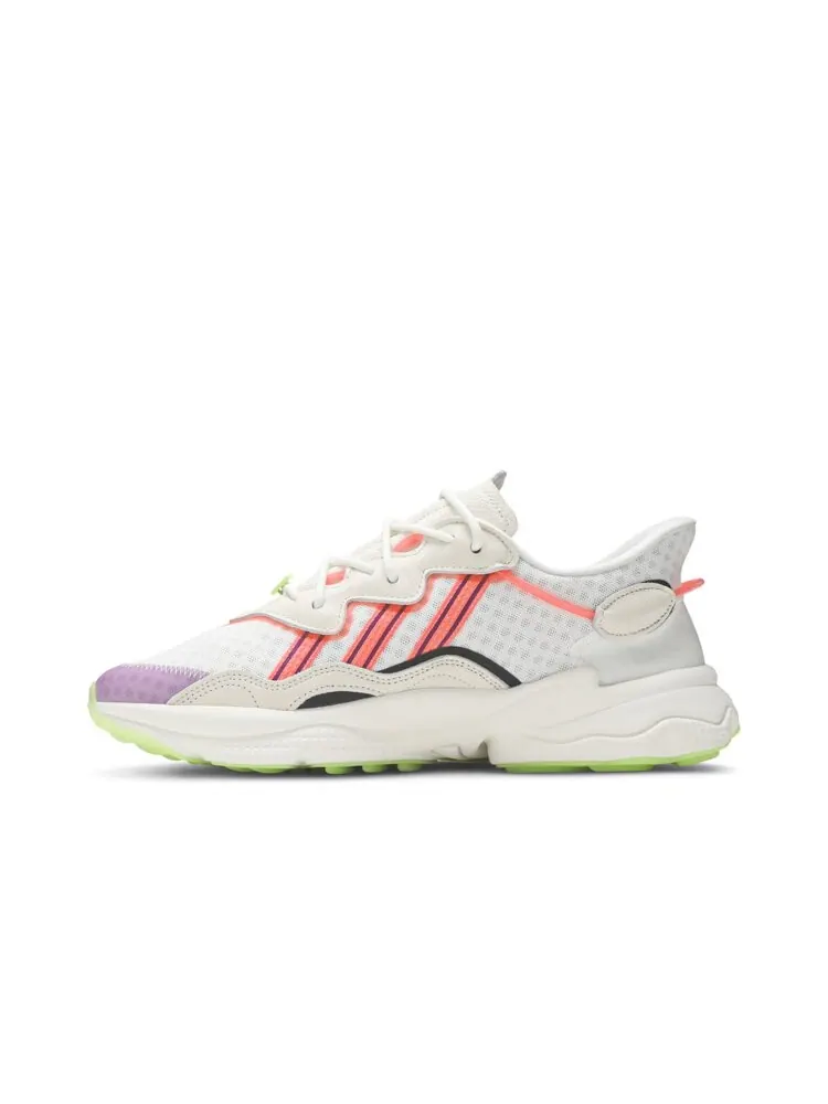 Кроссовки Adidas Ozweego — изображение 3 из 4, белый