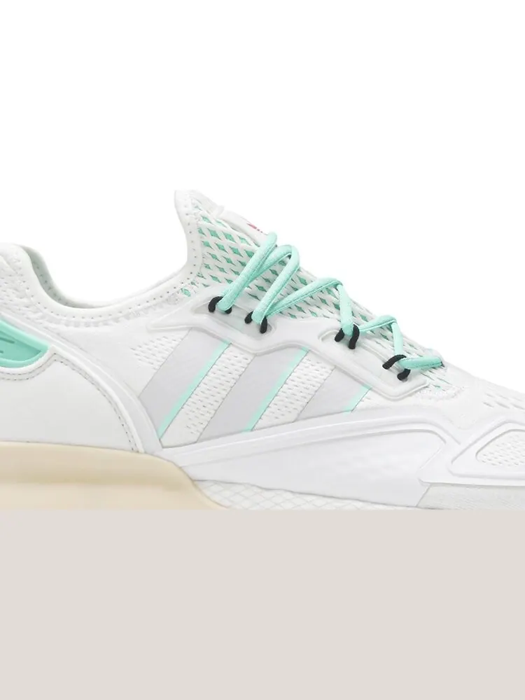 Кроссовки Adidas ZX 2K Boost 'Grey Hi-Res Green' — изображение 2 из 8, серый
